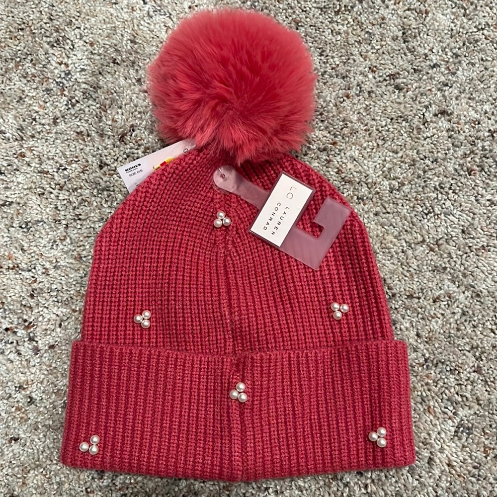 Laura Conrad New pink hat